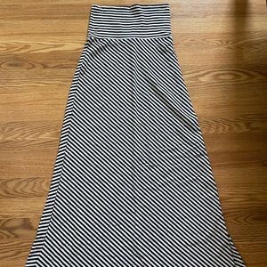 Lily Rose Maxi Skirt